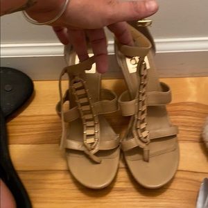 Dolce Vita nude with gold platform sandle